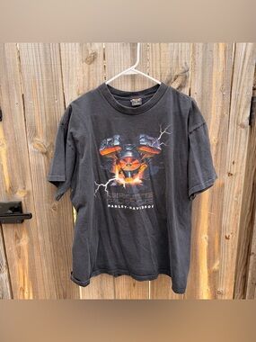 Vintage 1995 Harley-Davidson Black Short-Sleeve Tee with Engine Graphic XL